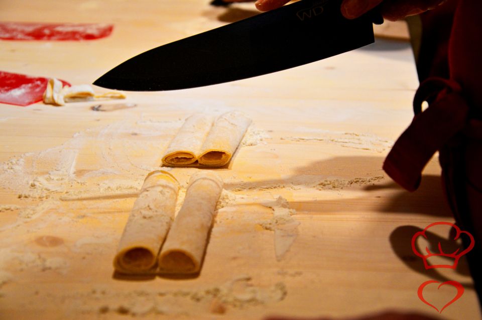 Tuscany: Tuscan Cooking Class Traditional 5-Course Menu - Logistics and Reservations