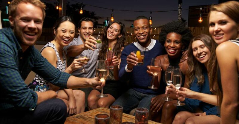 Twilight Athens Tour inc. rooftops, tastings & 3 drinks - Discover Athens After Sunset