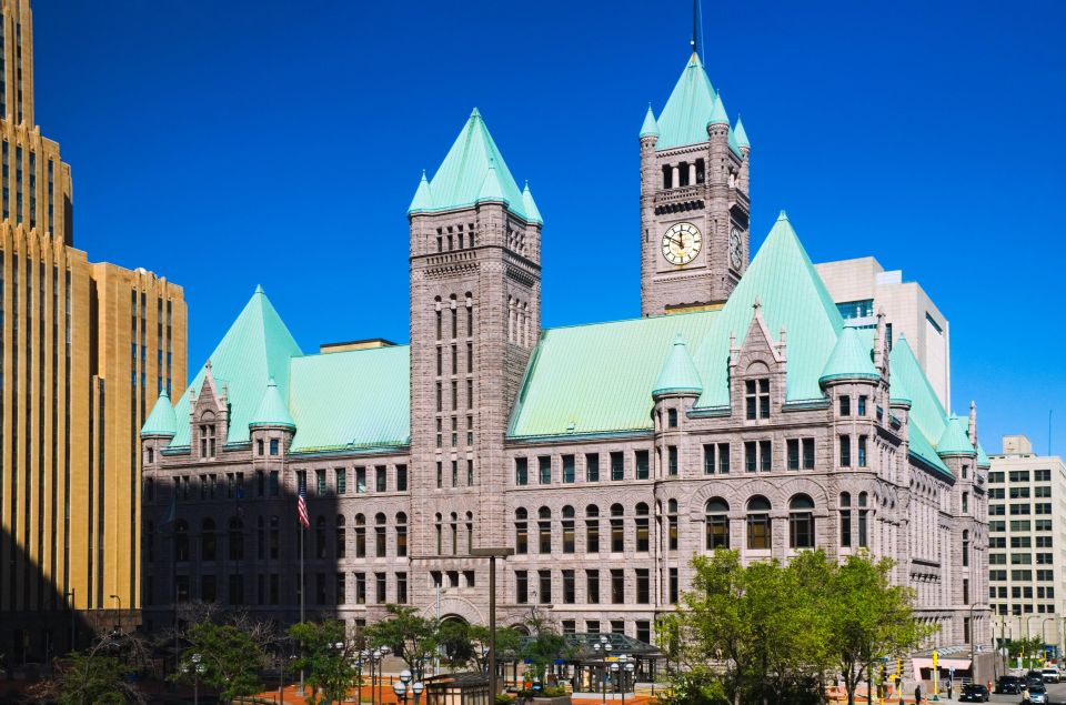 Twilight Whispers: A Romantic Stroll Through Minneapolis - City Landmarks Visited