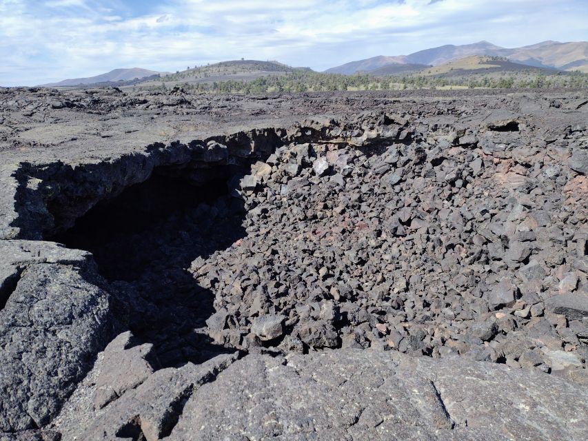 Twin Falls: Craters of the Moon Full-Day Tour With Lunch - Guided Experience