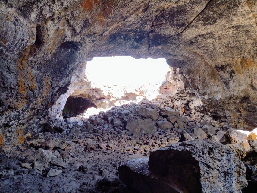 Twin Falls: Craters of the Moon Full-Day Tour With Lunch - Accessibility and Restrictions