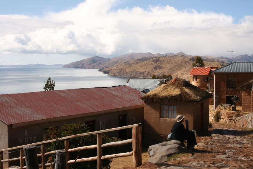 Two Day Lake Titicaca Tour With Homestay - Essential Packing List