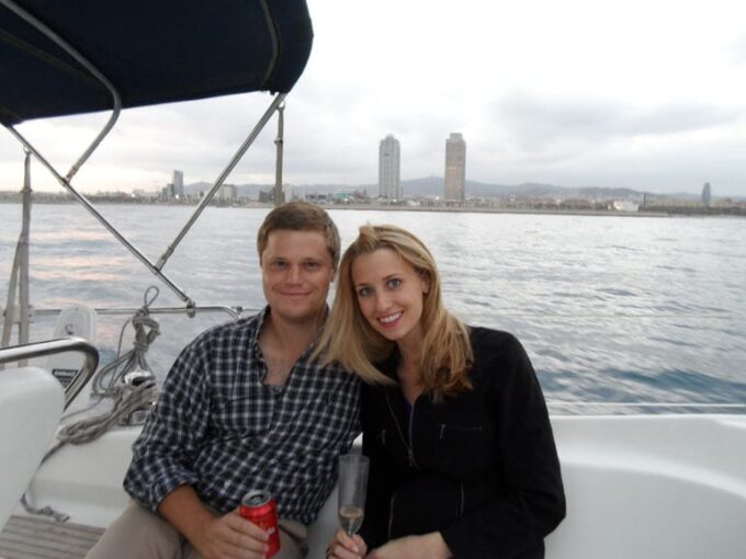 Two Hour Luxury Sailing Experience With Open Bar - Frequently Asked Questions