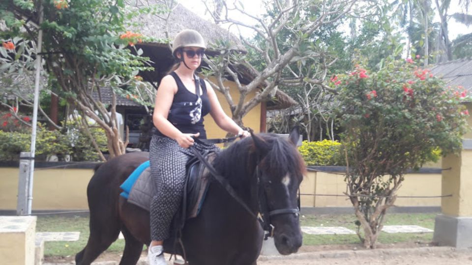 Ubud: 1 Hour Beach Horse Riding With Transfer - Frequently Asked Questions