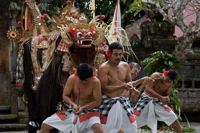 Ubud: Art, Culture, Nature, and Heritage Tour - Exploring Ubud’s Artistic Heart