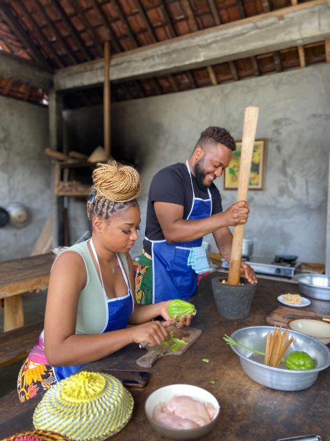 Ubud: Authentic Traditional Balinese Village Cooking Class - Cooking Techniques