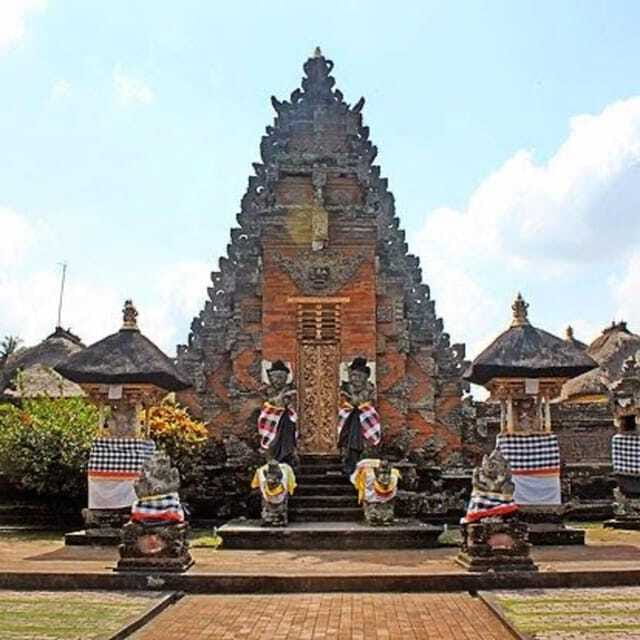 Ubud : Barong Dance, Temple, Rice Terrace & Waterfall - The Concluding Picture