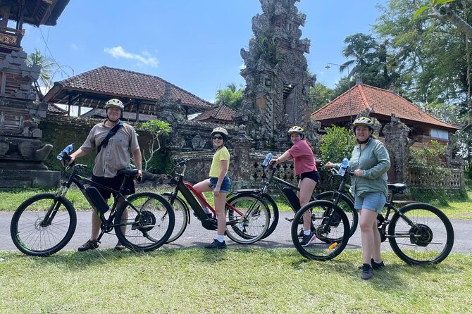 Ubud Ebikes Tour to Tegallalang Rice Terrace - Experienced English Local Guide