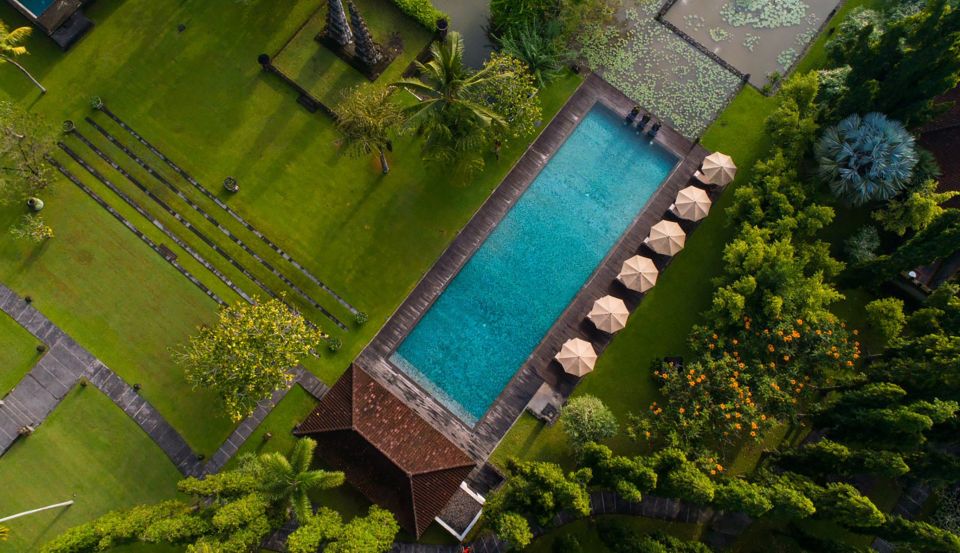 Ubud: Floating Breakfast and Hot Air Balloon Experience - Floating Breakfast