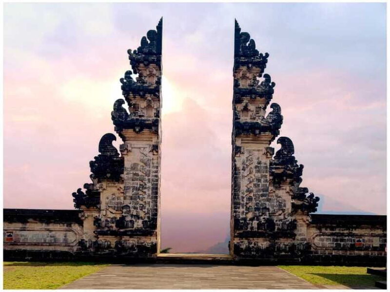Ubud: Heaven Gate Lempuyang, Water Palace & Waterfall Tour - FAQ