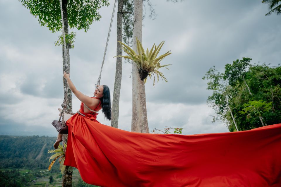 Ubud : Jungle Swing, Tample and Waterfall Tour - Pickup and Drop-off
