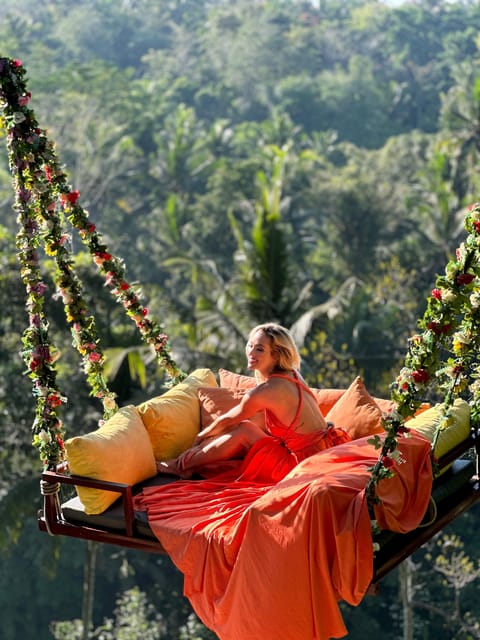 Ubud: Monkey Forest, Holy Water Temple, and Hot Springs Tour - Relaxation at Batur Hot Springs