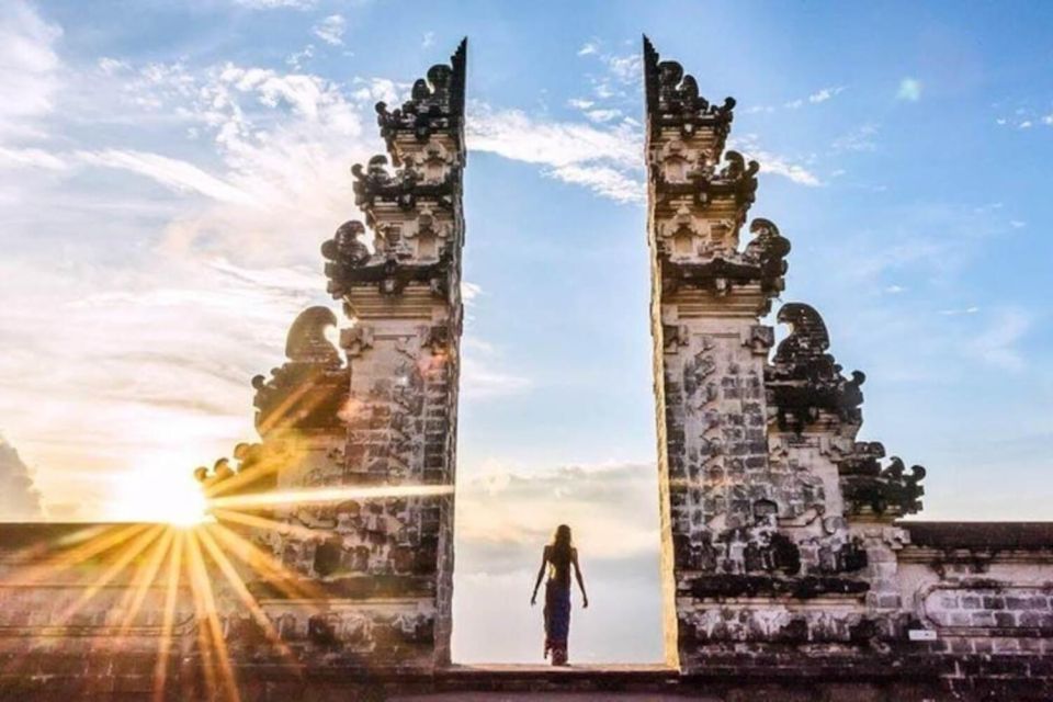 Ubud: Monkey Forest, Rice Terraces, Temple & Waterfalls Tour - Tour Highlights