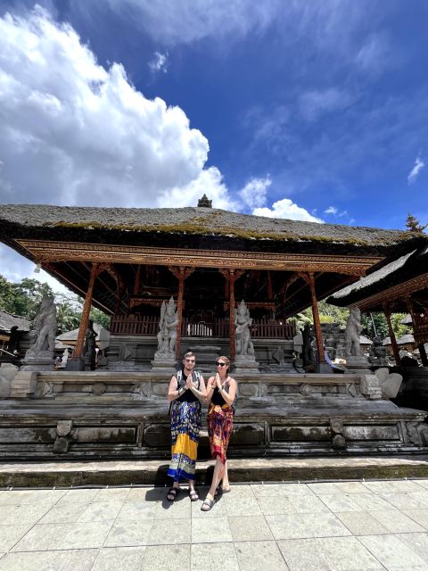 Ubud : Monkey Forest, Temple and Waterfall Private Tour - Tegenungan Waterfall