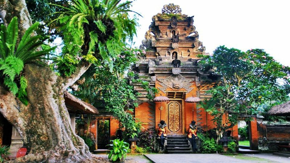 Ubud: Private Evening Tour With Legong Dance Performance - Key Points