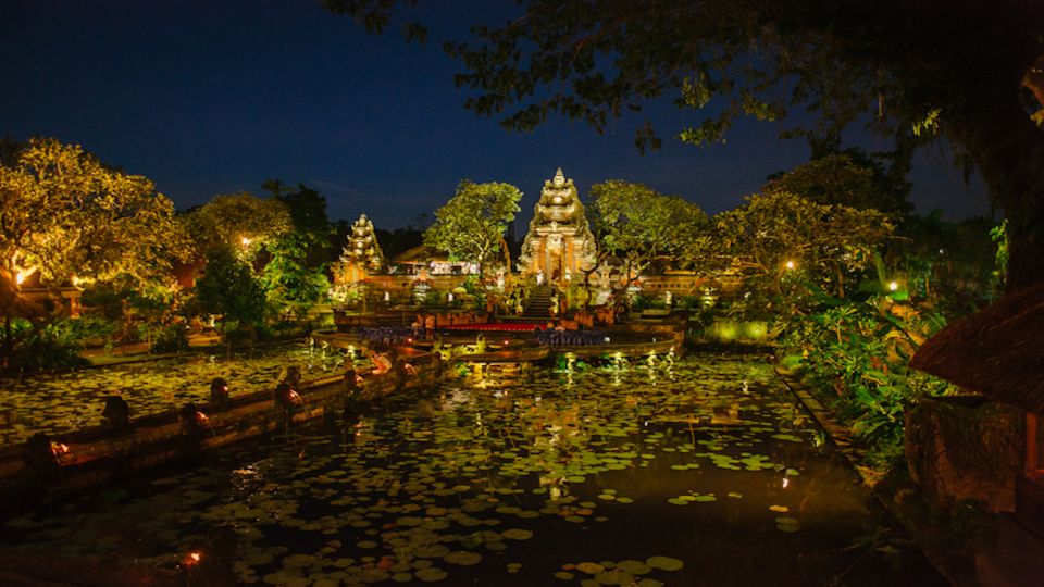 Ubud: Private Evening Tour With Legong Dance Performance - Mobility Considerations