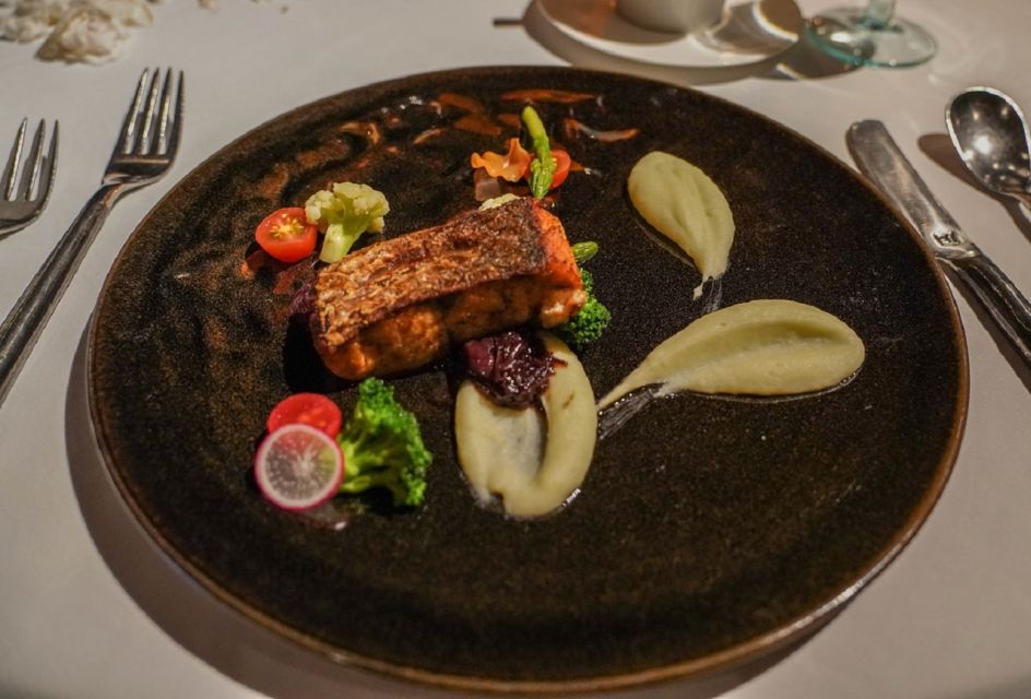 Ubud: Romantic Dinner Among the Rice Fields - Immersed in Natures Beauty