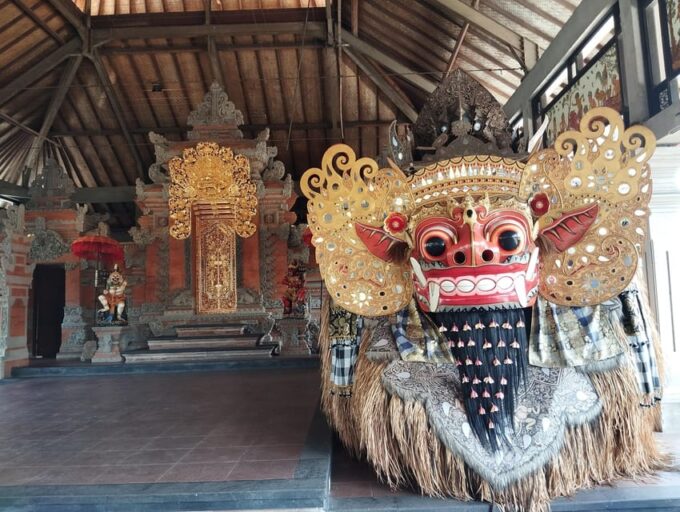 UBUD TOUR: BARONG DANCE/WATERFALLS /TEMPLES NEARBY - Packing Essentials