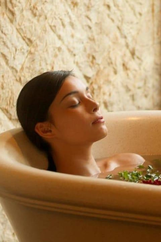 Ubud Wellness: Manis Klepon Balinese Spa Ritual Experience - Experience Overview