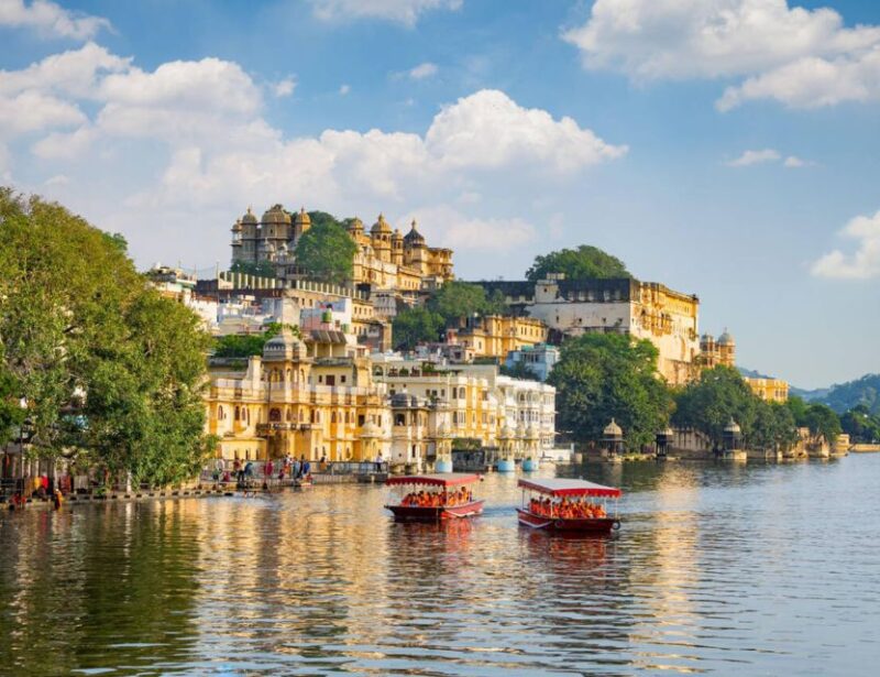 Udaipur: Private Guided Udaipur Sightseeing Tour - Cultural Experiences
