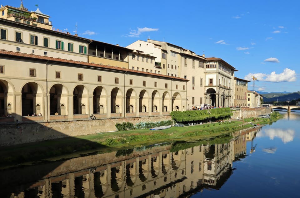 Uffizi Gallery & optional Vasari Corridor Guided Tour - Key Points