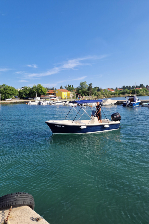Ugljan: Boat Torus - Discovering Pristine Beaches and Coves