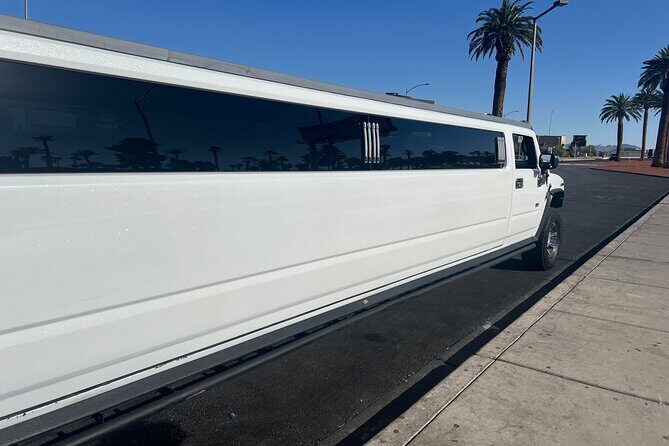 Ultimate Las Vegas VIP Hummer Limo Tour - The Experience: What Travelers Can Expect