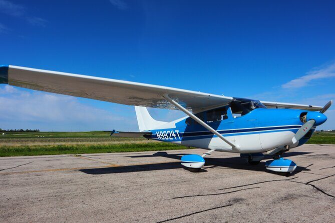Ultimate Small Plane Aerial Tour to See Badlands National Park - Why Consider a Small Plane Tour?