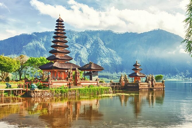 Ulun Danu Beratan Temple Tanah Lot Tour by UNESCO World Heritage - Additional Considerations