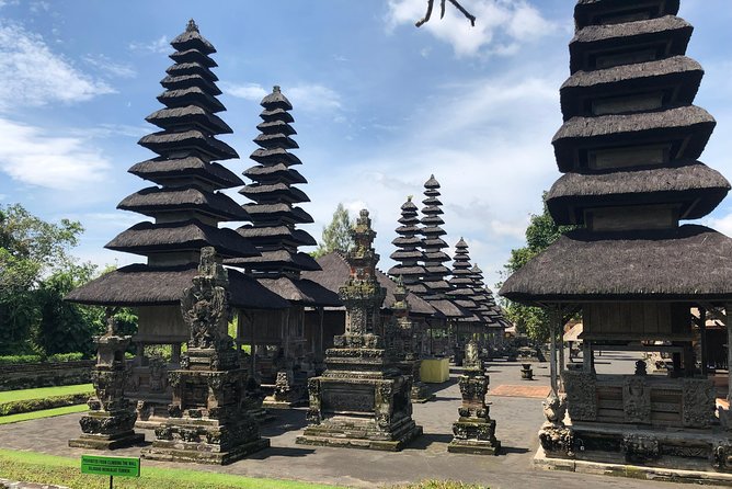 Ulun Danu Bratan Temple With Tanah Lot Sunset - Highlights of Ulun Danu Bratan