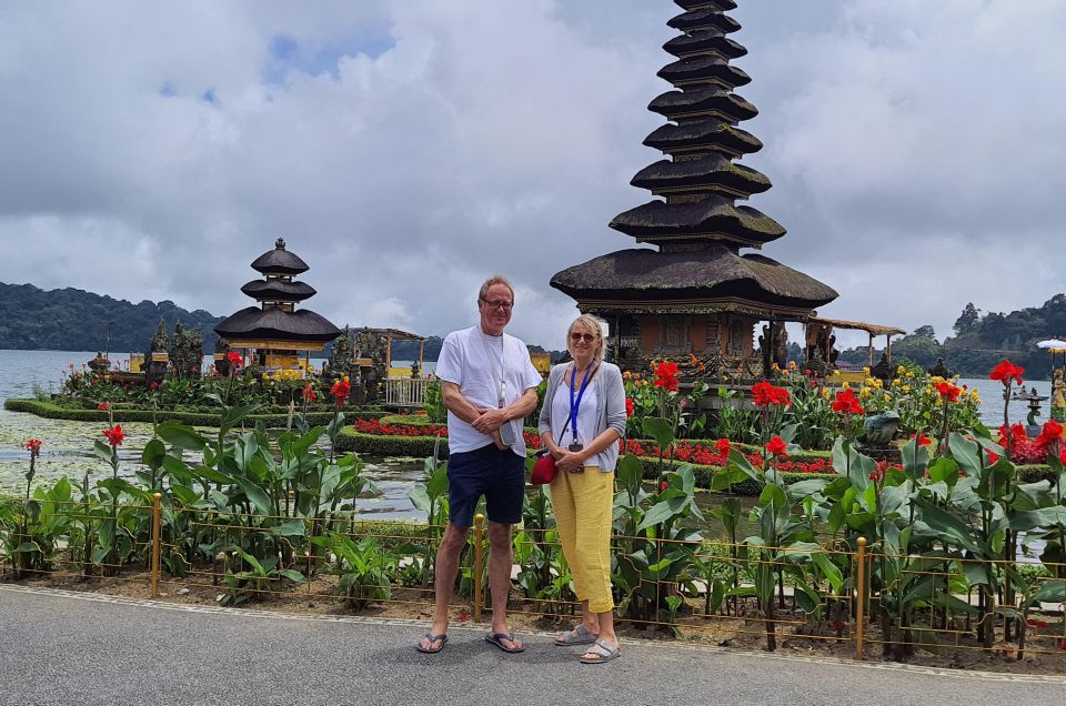 Ulundanu Beratan Temple, Jatiluwih Rice Terrace, and Tanah Lot - Key Points