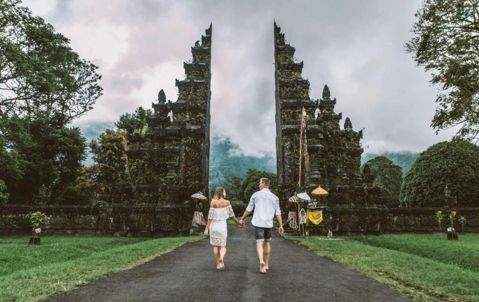 Ulundanu Temple, Handara Gate, Jatiluwih & Tanah Lot Tour - Booking and Cancellation