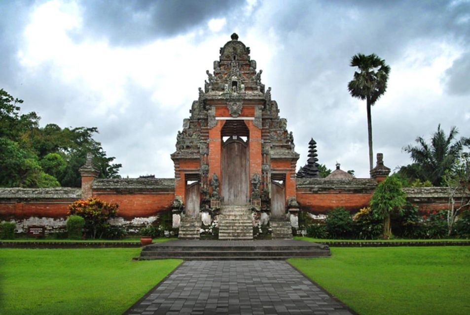 Ulundanu Temple,Jatiluwih & Tanah Lot Sunset-All Inclusive - Pickup and Transportation