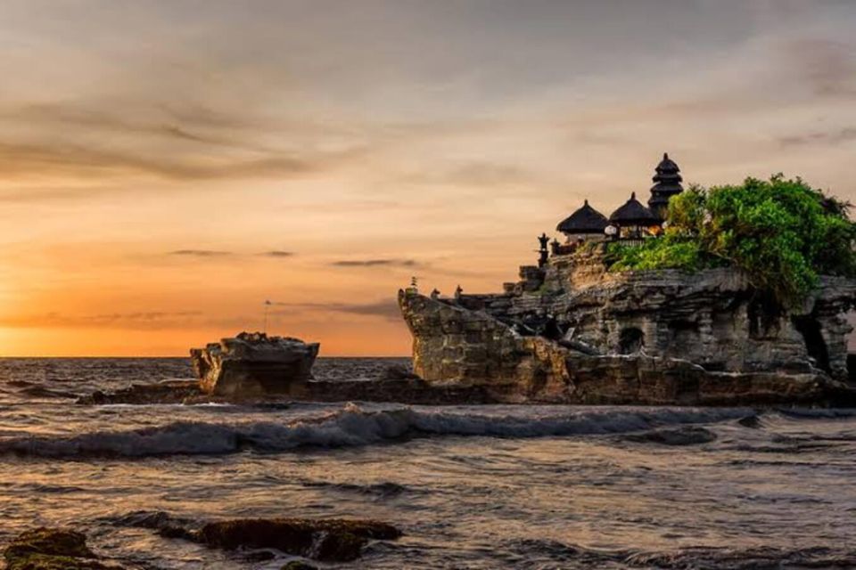 Ulundanu Temple,Jatiluwih & Tanah Lot Sunset-All Inclusive - Tanah Lot Temple