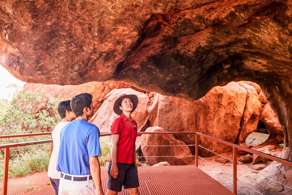 Uluru: Guided Walking Tour at Sunrise With Light Breakfast - Tour Inclusions