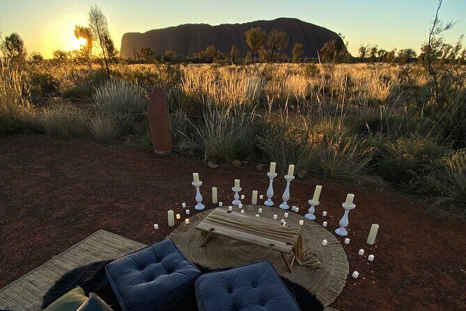 Uluru Sunset Luxury Picnic for 2 - Key Points