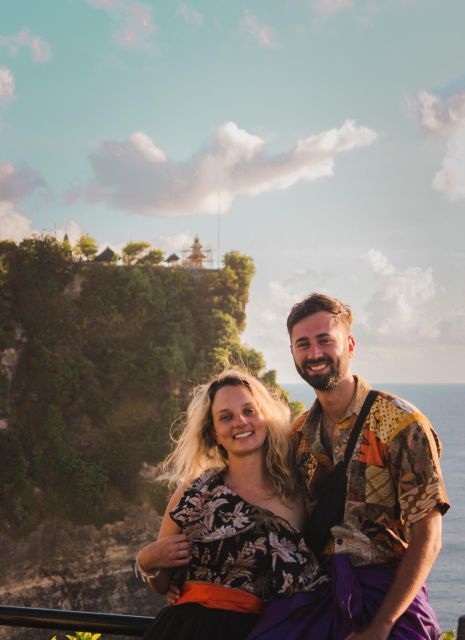 Uluwatu :Amazing Sunset at Uluwatu and Kecak Fire Dance. - Highlights of Kecak Fire Dance