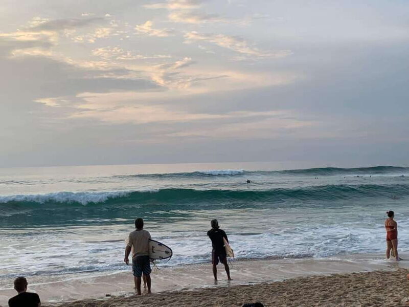 Uluwatu: Improve your surf skills with us - An In-Depth Look at the Uluwatu Surf Lesson Experience
