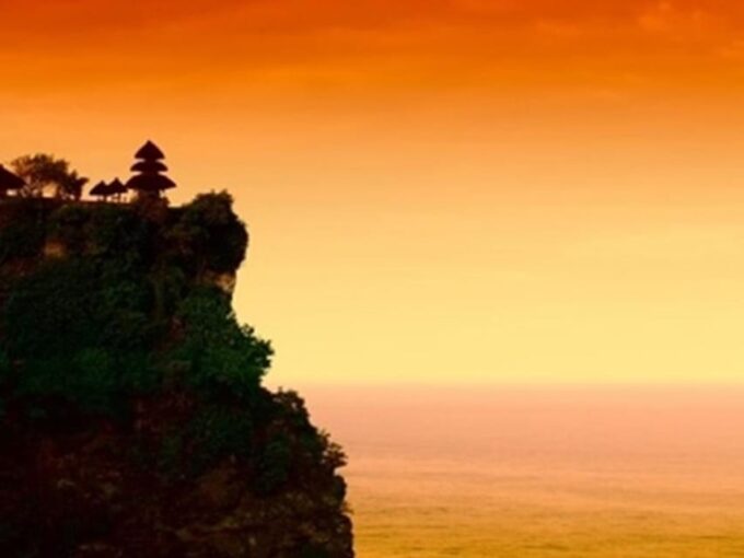 Uluwatu Temple : Sunset and Kecak Fire Dance / Private Tour - Reviews and Ratings