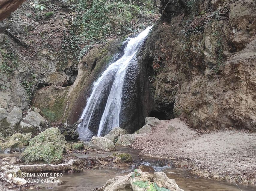 Umbria: Menotre Valley and Rasiglia Hiking Tour With Lunch - Entrance to the Hermitage