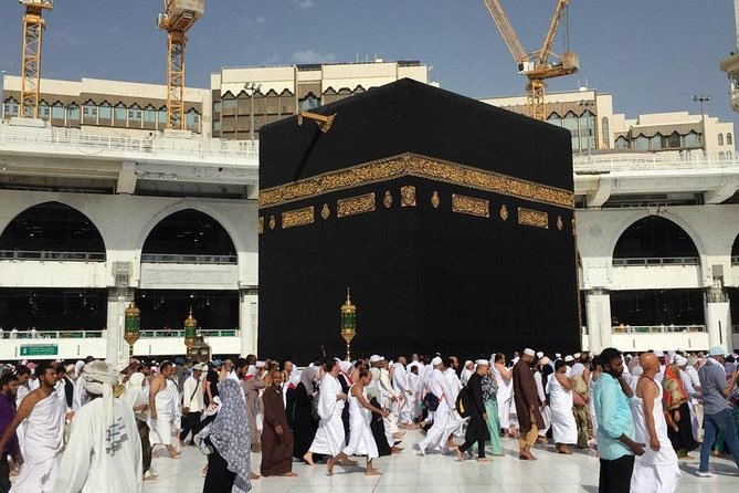 Umrah Guide - Booking Your Transport
