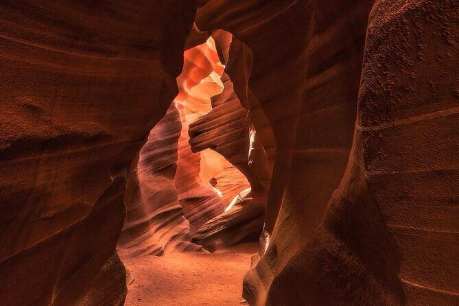 Under the Sky of the Great West Antelope Canyon and Horseshoe Bend - An Overview of the Tour Experience