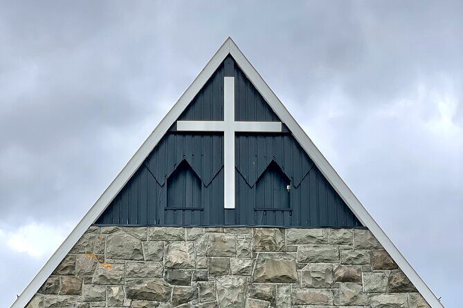 Understanding Klaksvík: A Self-guided city tour in KlaksvÍk - The Sum Up