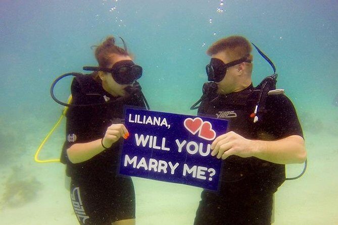Underwater Marriage Proposal - Key Points
