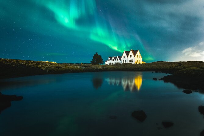 Unforgettable and Fabulous Northern Lights in Reykjavík - Unforgettable Memories of the Aurora
