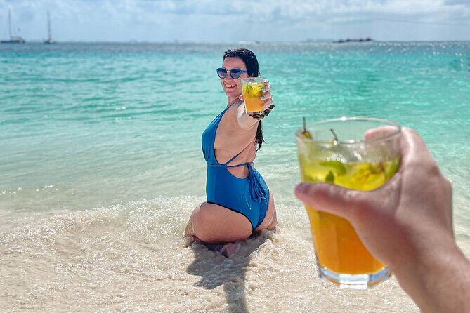 Unforgettable Catamaran Cruise from Cancun to Isla Mujeres - Key Points