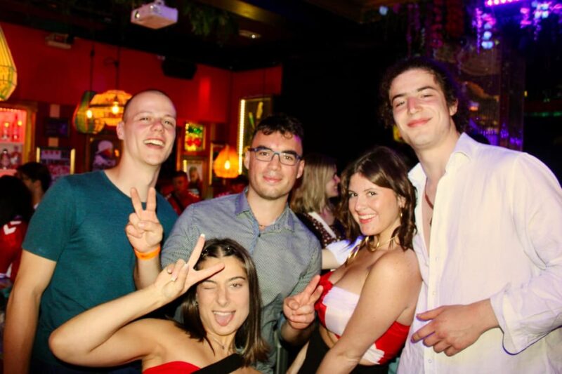 Unforgettable Pub Crawl in the Heart of Naples - Creating Unforgettable Memories