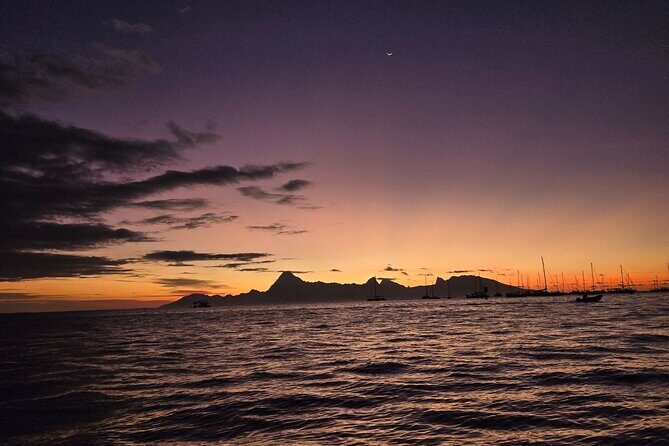 Unforgettable sunset against Moorea - Pricing and Value