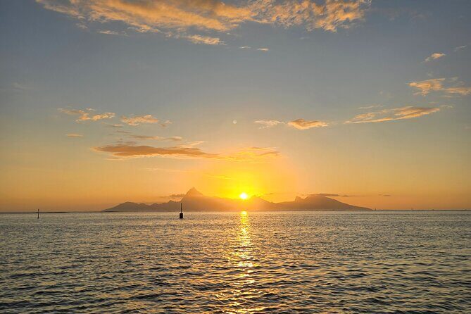 Unforgettable sunset against Moorea - Who Will Love This Tour?