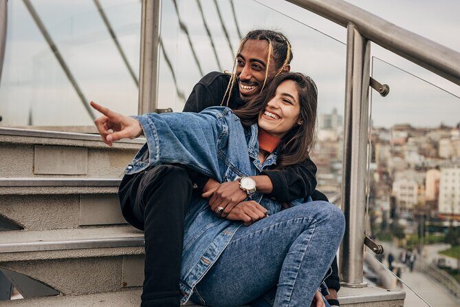 Unique Landmarks of Bilbao  Walking Tour for Couples - The Heart of Bilbao: Plaza Nueva and the Market